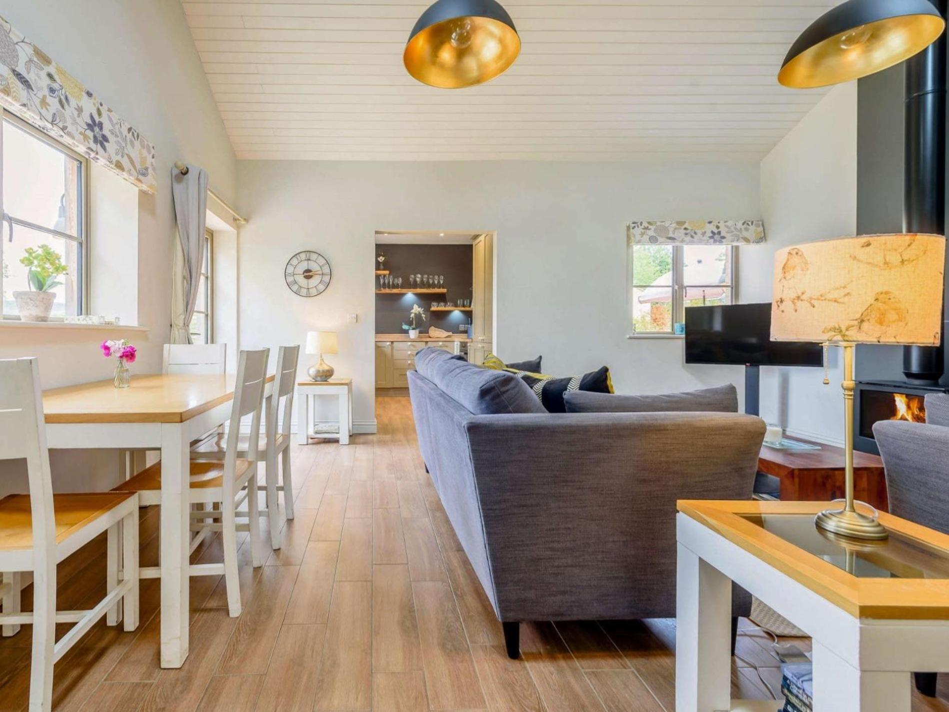 2 Bed In Winchcombe 57828 Villa ภายนอก รูปภาพ